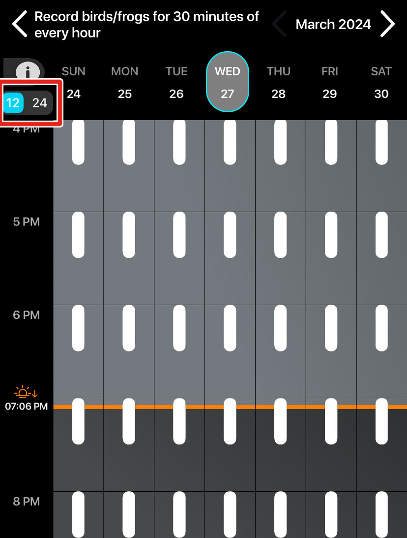 当切换开关设置为 12 小时制时，将标记为“5 PM、6 PM 等”，日落标记为“07:06 PM”。